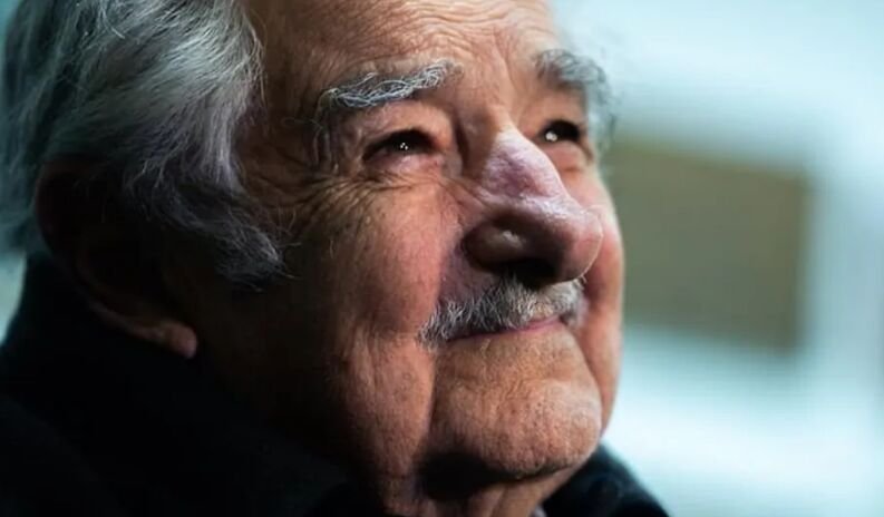 mujica