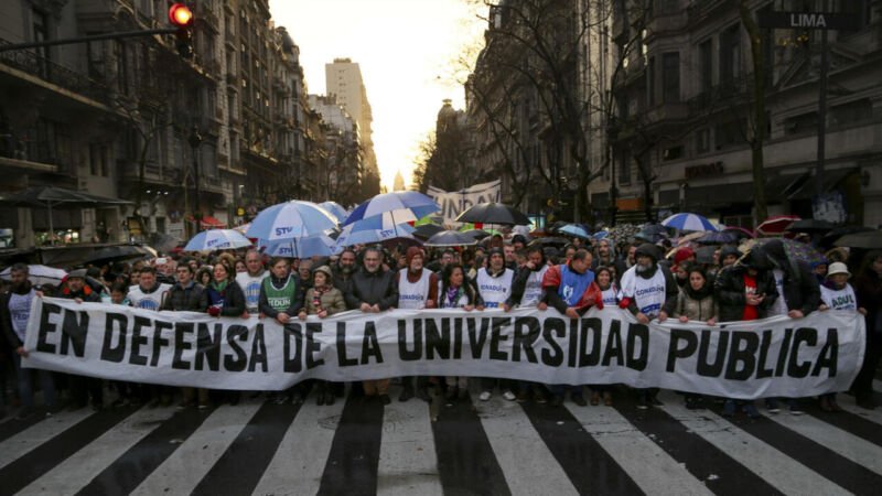 marcha universidad publica